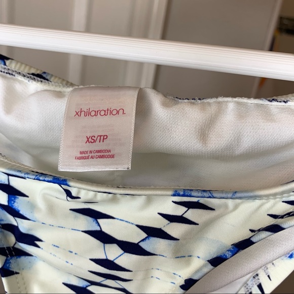 Xhilaration String Bikini Ribbed Bottoms Size XS - Picture 7 of 9